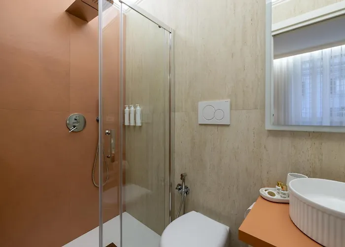 Luxury With Private Hot Tub & Sauna - Magnifica Homes * Roma
